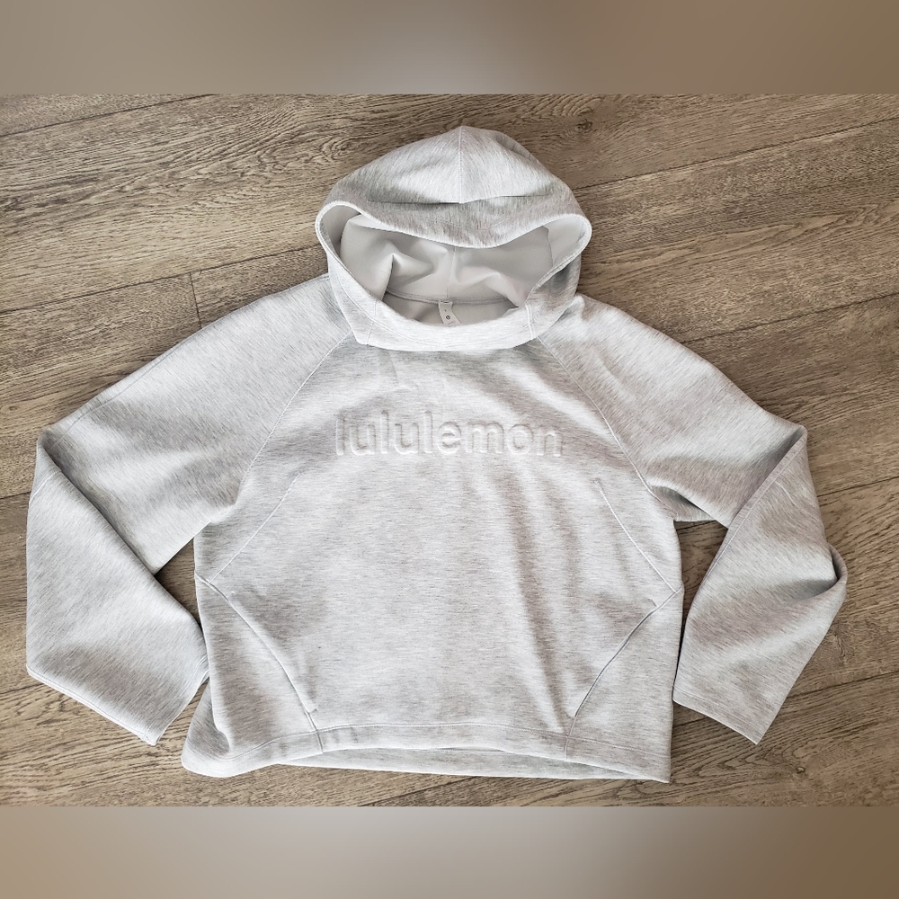 Lululemon Airwrap Sweatshirt- Size 8
